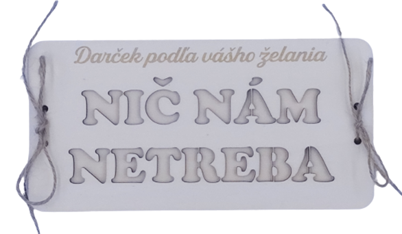 Drevená obálka na peniaze s gravírovaným nápisom Nič nám netreba a jutovým špagátikom